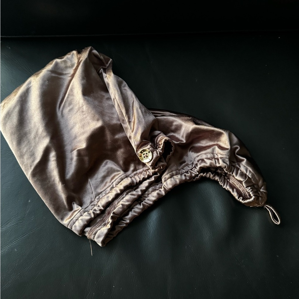 Mauves Ultra-Lite All Satin Hair Wrap - Woodrose - Picture 6 of 6
